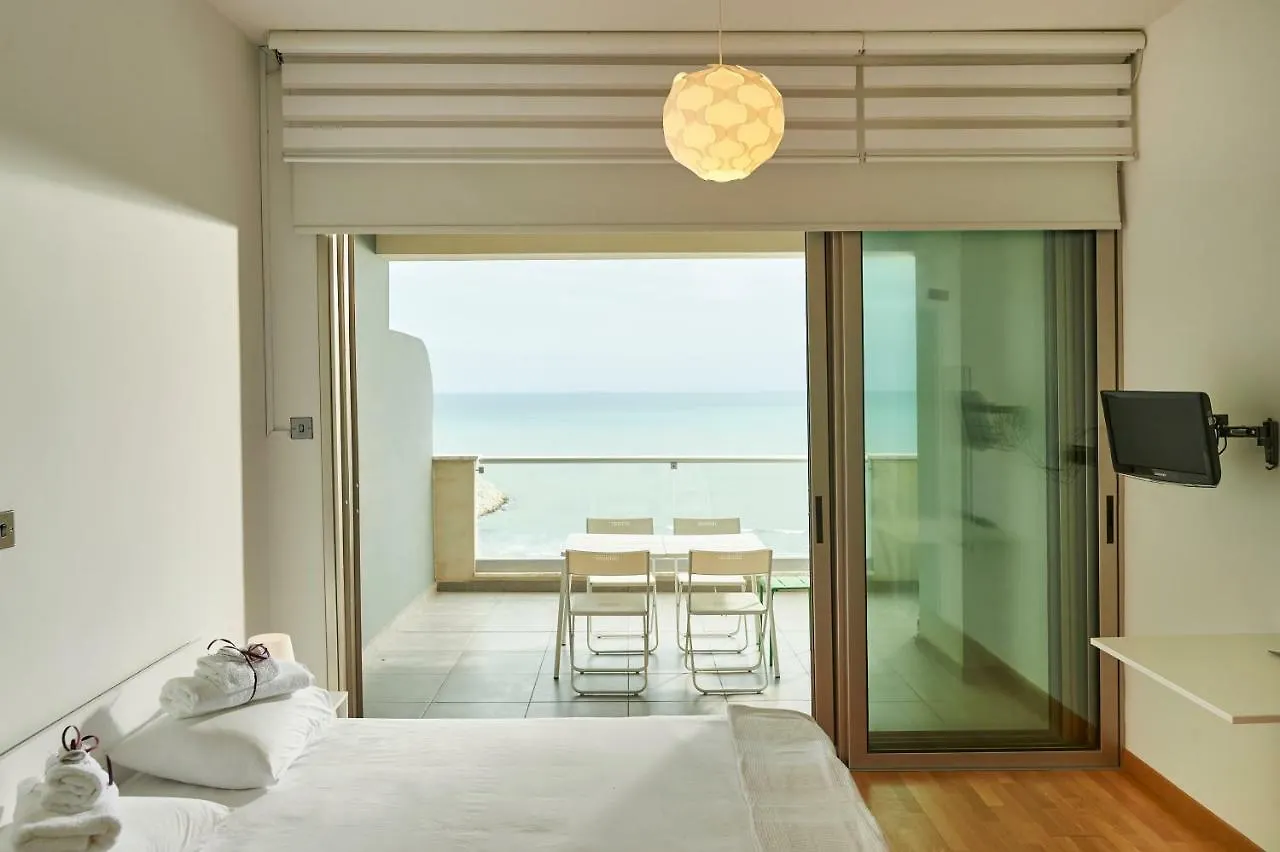Finikoudes Luxury Apartments Larnaca Cyprus