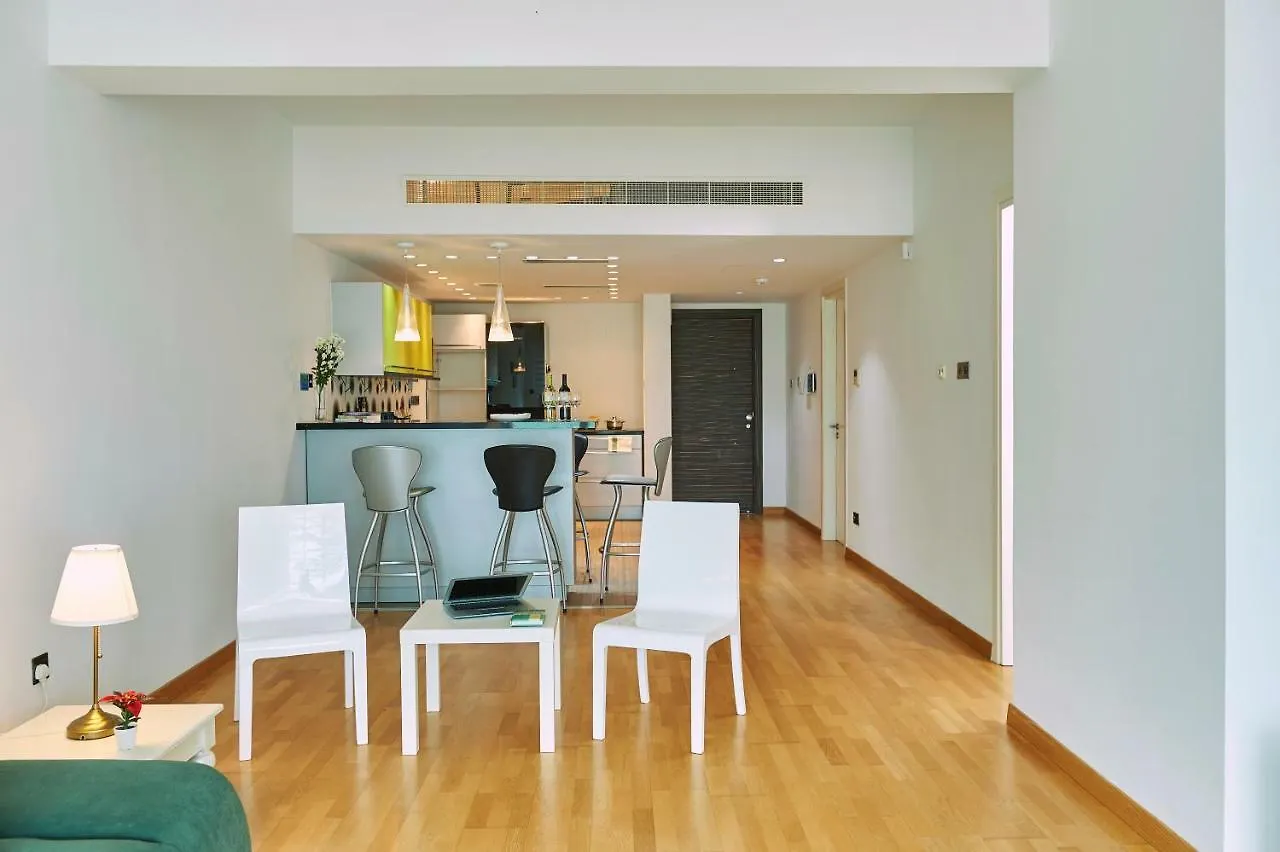 Finikoudes Luxury Apartments Larnaca