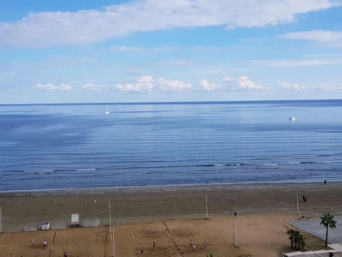 Finikoudes Luxury Apartments Larnaca 0*,  Cyprus
